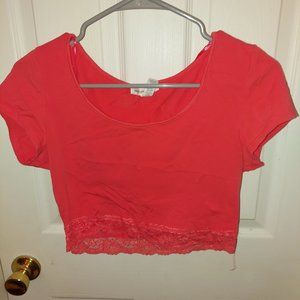 Short sleeve crop top